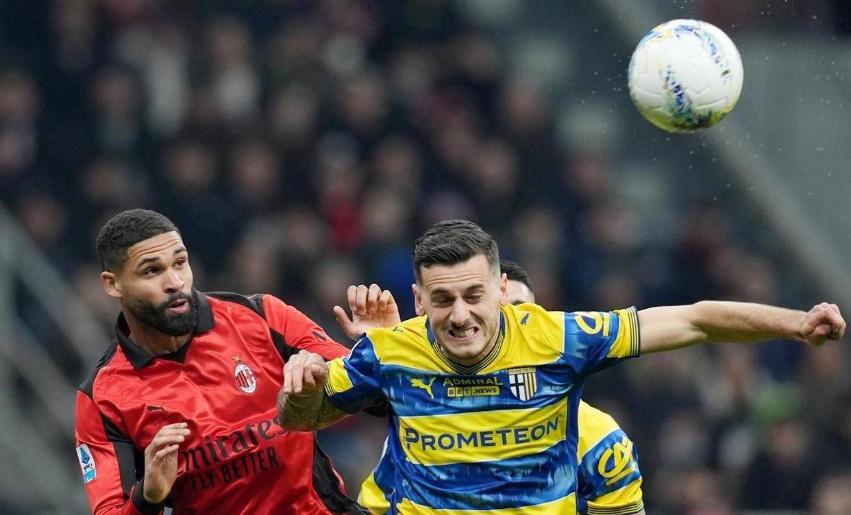 爱游戏官网-上海海港清晨豪取连胜清晨AC米兰备战欧篮联之后，明尼苏达森林狼赛后单刀错失